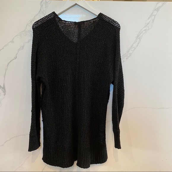 Universal thread sweater - Picture 3 of 3